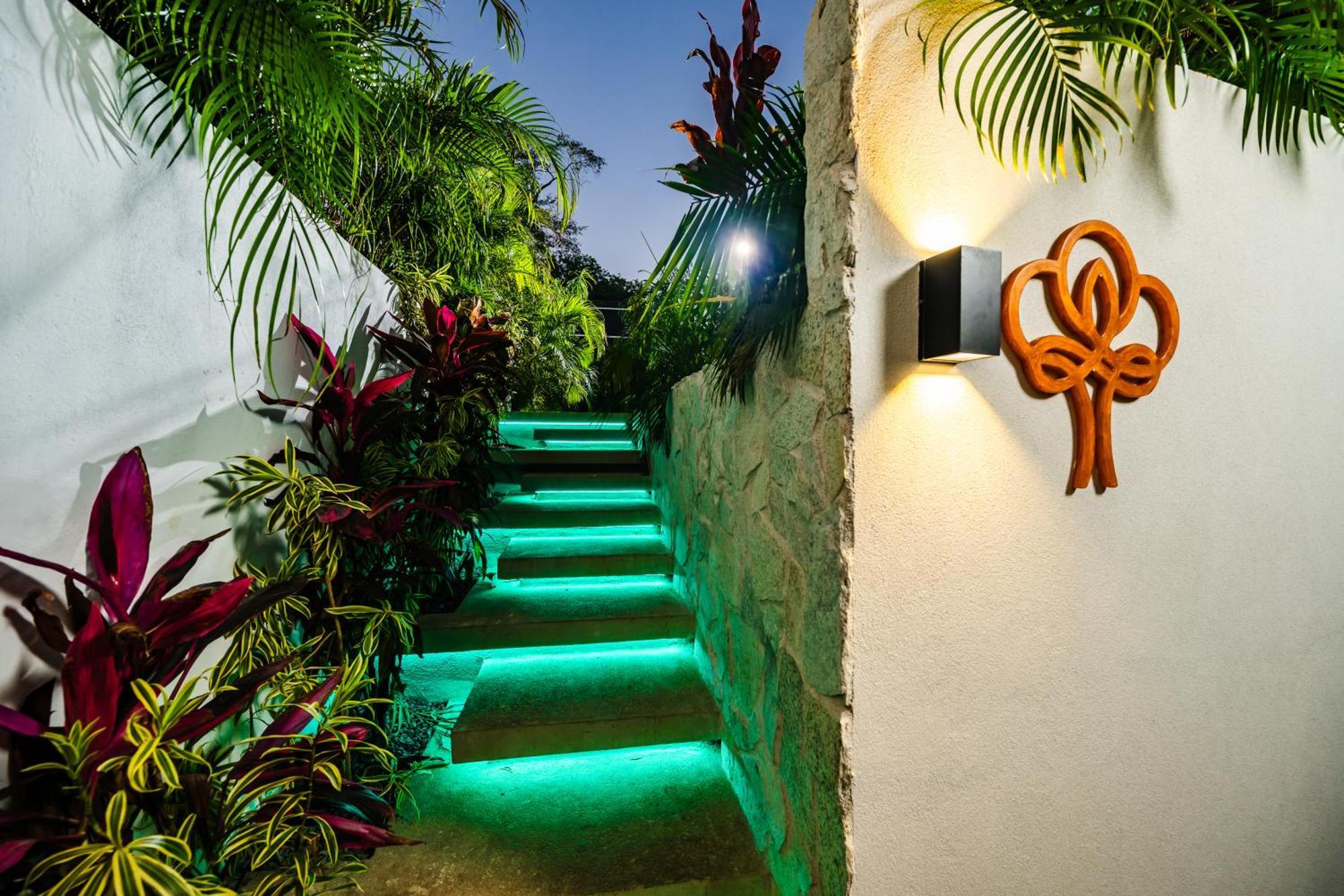 Mvillas Luxury Villas With Beach Club Access & Sauna Tamarindo Esterno foto